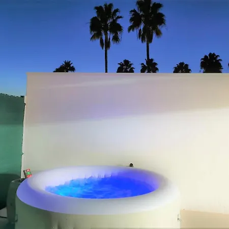 Aquarium Private Jacuzzi, 3 Bedrooms, Ac And Bikes Apartment Maspalomas (Gran Canaria)